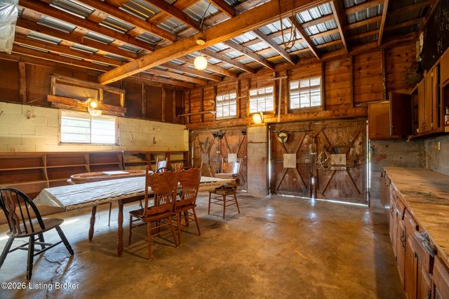 2954 Brooks Hill Rd, Brooks, KY 40109