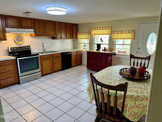 2954 Brooks Hill Rd, Brooks, KY 40109