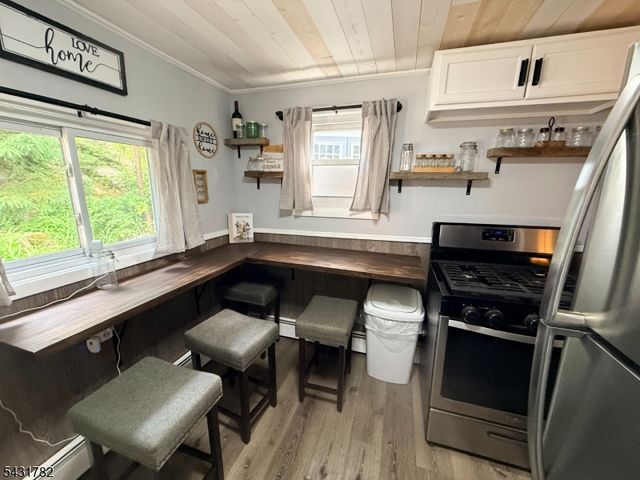 66 Fairlawn Dr, West Milford Twp., NJ 07421