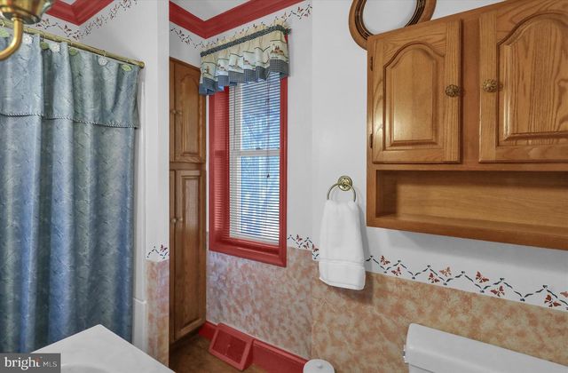 1539 FAIRVIEW DR, Leesport, PA 19533