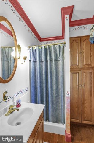 1539 FAIRVIEW DR, Leesport, PA 19533