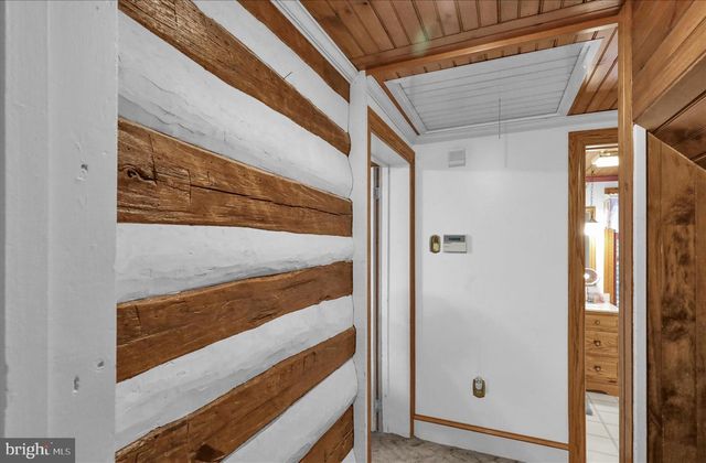 1539 FAIRVIEW DR, Leesport, PA 19533