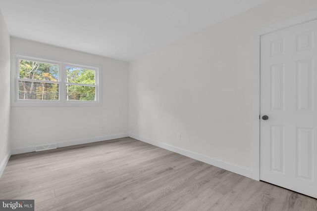 408 NEW RD, Southampton, NJ 08088