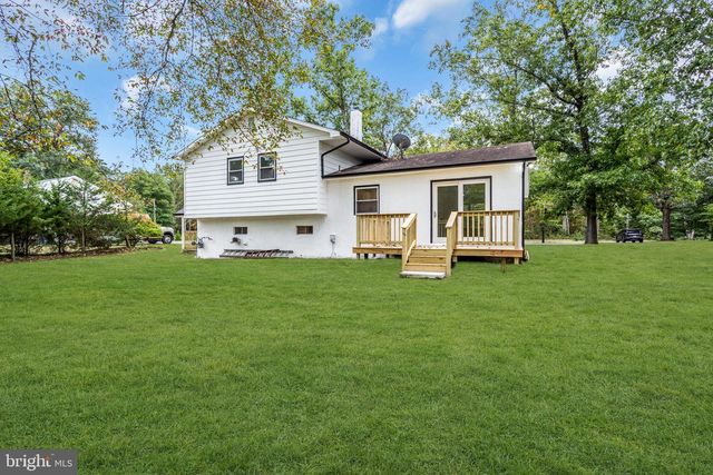 408 NEW RD, Southampton, NJ 08088