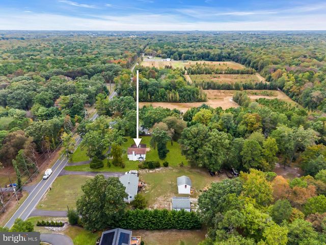408 NEW RD, Southampton, NJ 08088