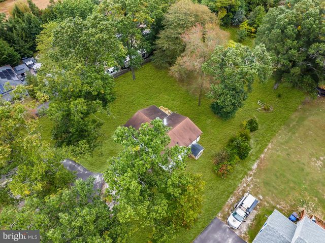 408 NEW RD, Southampton, NJ 08088