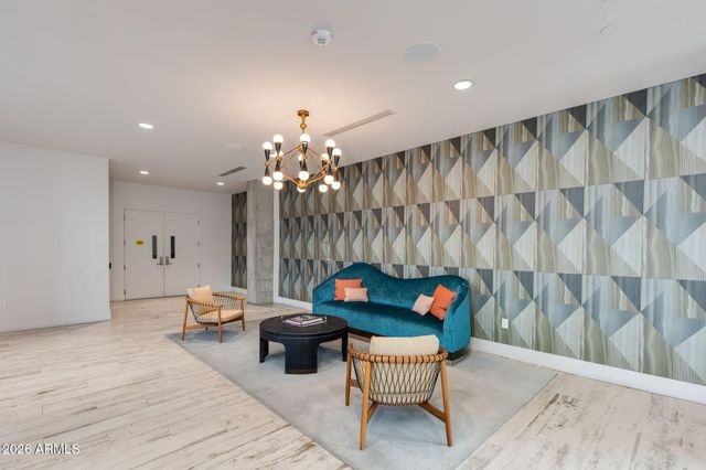 3131 N CENTRAL Avenue 6010, Phoenix, AZ 85012