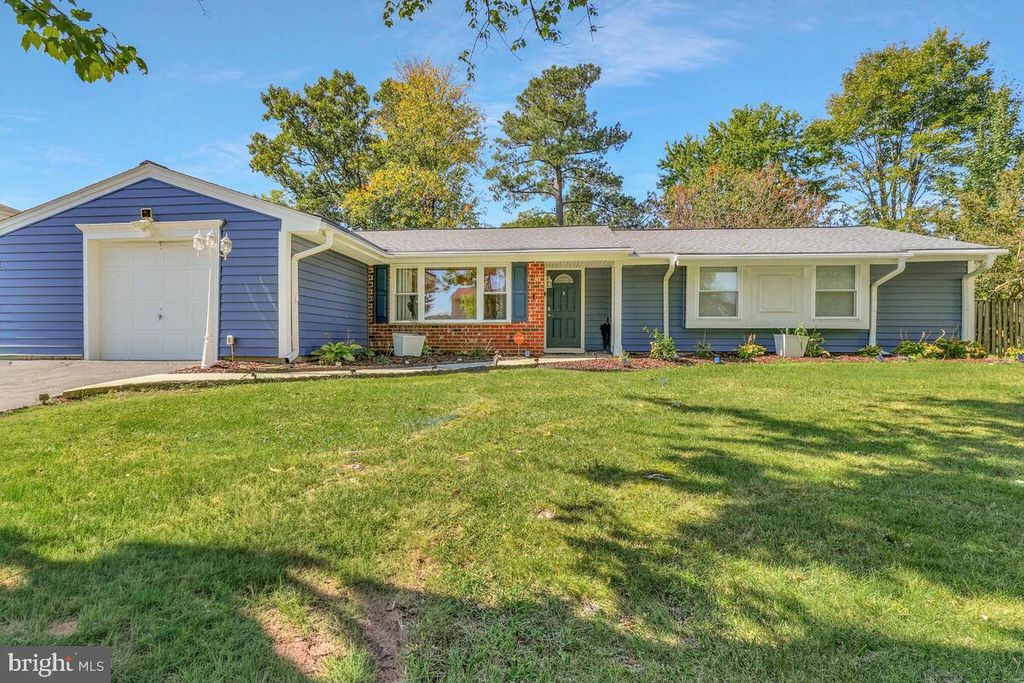 5026 NICHOLAS RD, Waldorf, MD 20601