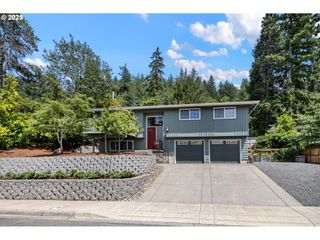3835 ONYX St, Eugene, OR 97405