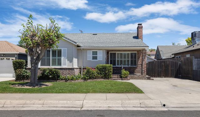 918 S Lee Ave, Lodi, CA 95240