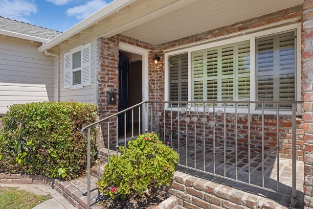 918 S Lee Ave, Lodi, CA 95240