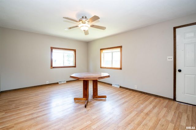 307 MIDLAND Street, Pekin, IL 61554