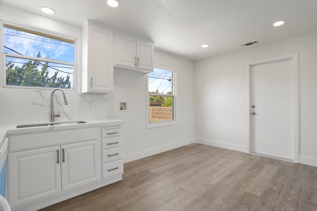 525 Eureka Ave, Lodi, CA 95240