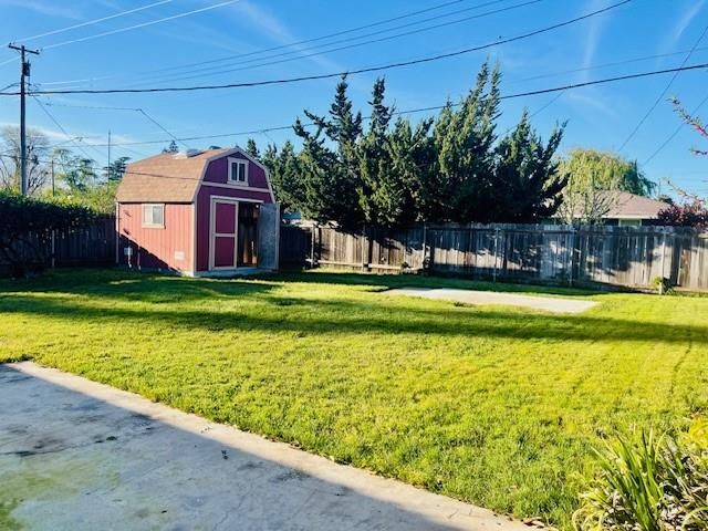 525 Eureka Ave, Lodi, CA 95240