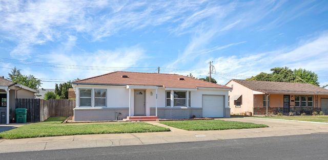 525 Eureka Ave, Lodi, CA 95240