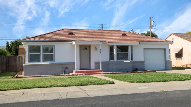 525 Eureka Ave, Lodi, CA 95240