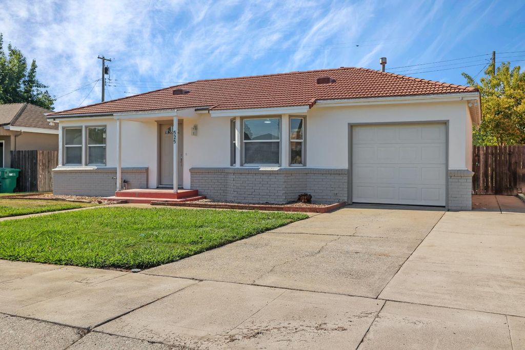 525 Eureka Ave, Lodi, CA 95240