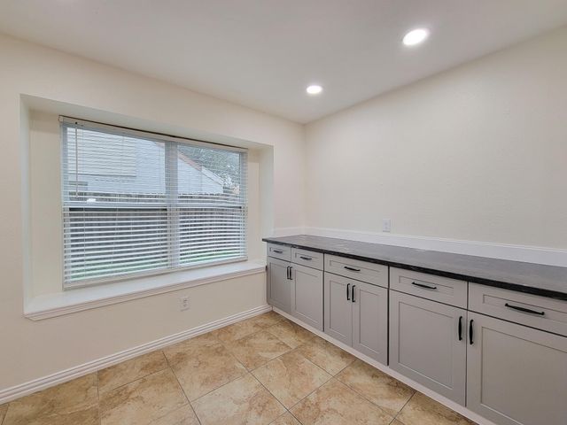 10010 Sagecanyon Drive, Houston, TX 77089