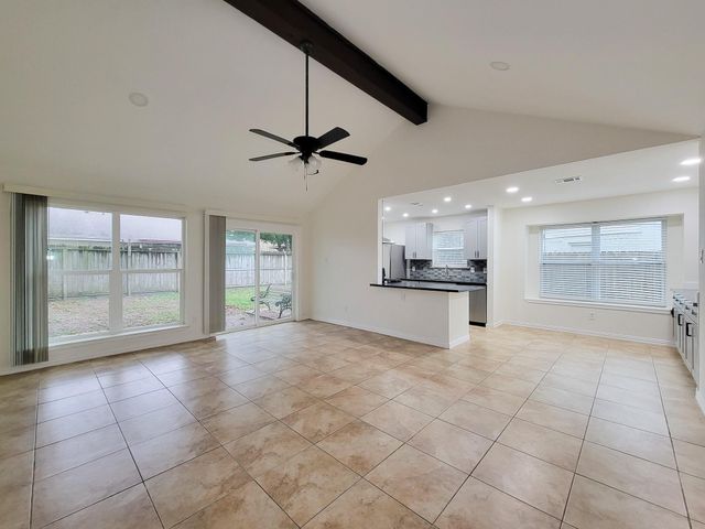 10010 Sagecanyon Drive, Houston, TX 77089