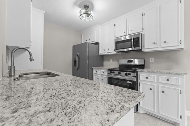 2220 Hillside Street, Orangeburg, SC 29118