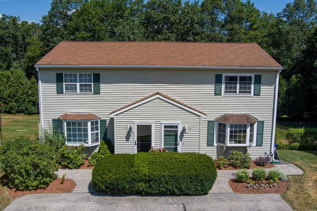 7 Palomino Court A, Goffstown, NH 03045