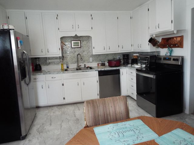 1731 Farmland Road, Marshfield, MO 65706
