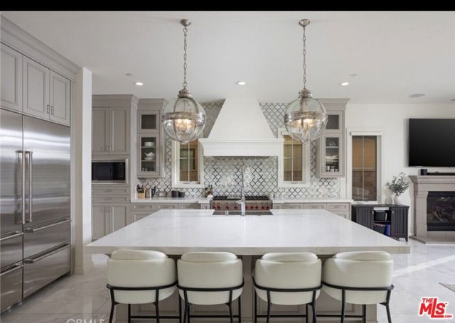 119 Lanzon, Irvine, CA 92602