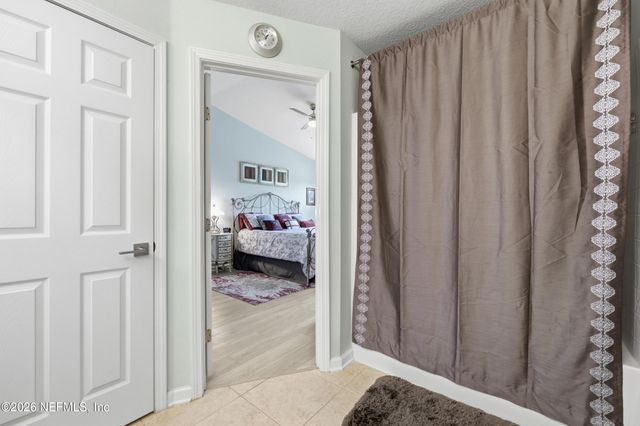 7522 RED CRANE Lane, Jacksonville, FL 32256