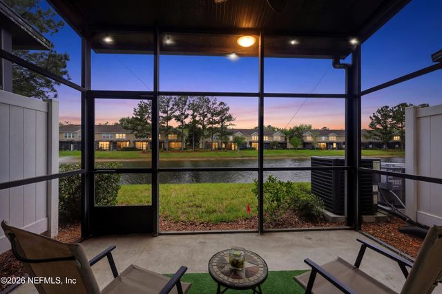 7522 RED CRANE Lane, Jacksonville, FL 32256