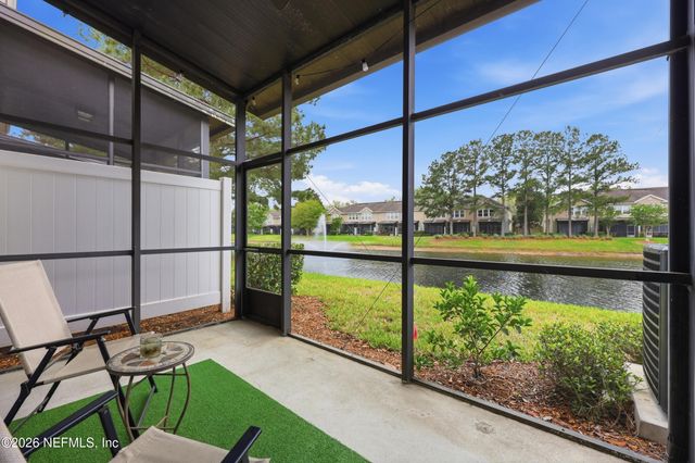 7522 RED CRANE Lane, Jacksonville, FL 32256