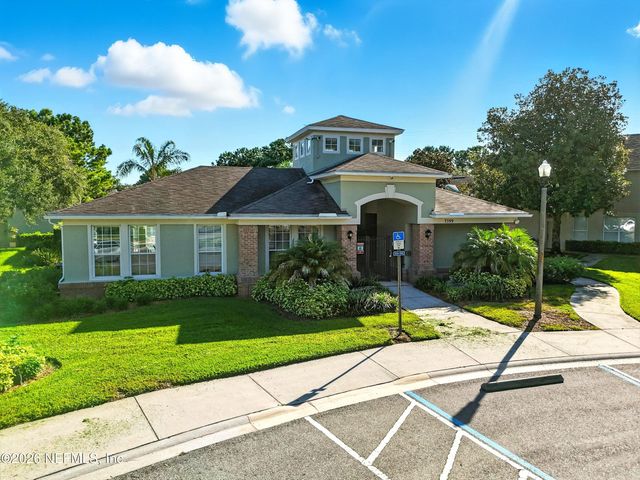 7522 RED CRANE Lane, Jacksonville, FL 32256