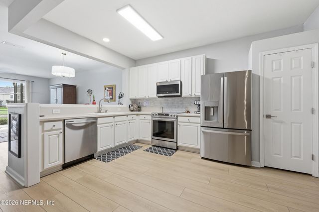 7522 RED CRANE Lane, Jacksonville, FL 32256