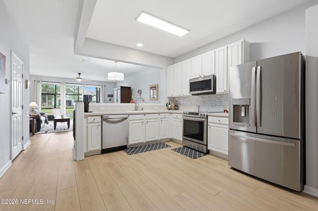 7522 RED CRANE Lane, Jacksonville, FL 32256