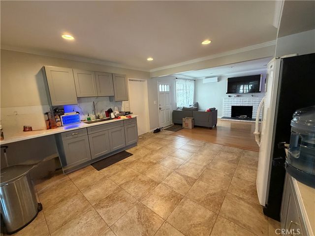 10831 Cedar, Stanton, CA 90680