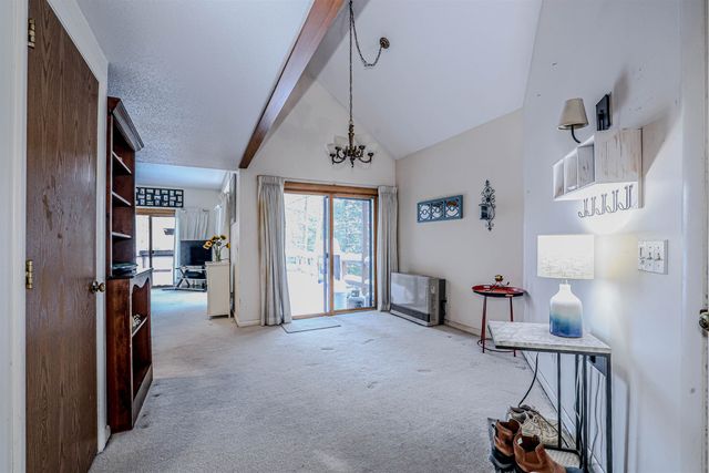 840 Cove Drive, Grantham, NH 03753