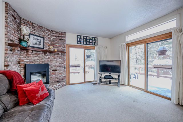 840 Cove Drive, Grantham, NH 03753