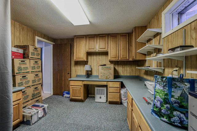 840 Cove Drive, Grantham, NH 03753