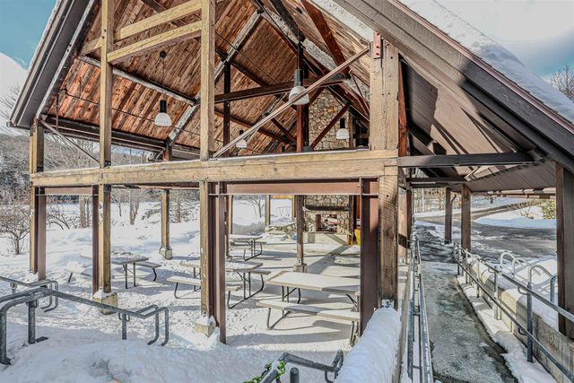 840 Cove Drive, Grantham, NH 03753