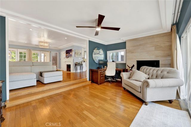 3374 Floyd, Los Angeles, CA 90068