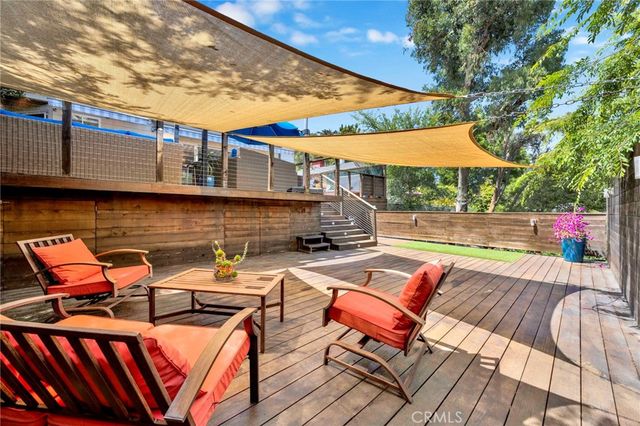 3374 Floyd, Los Angeles, CA 90068