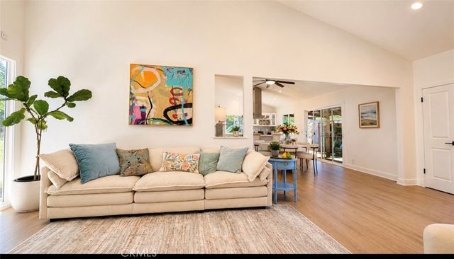 8861 La Zana Court, Fountain Valley, CA 92708
