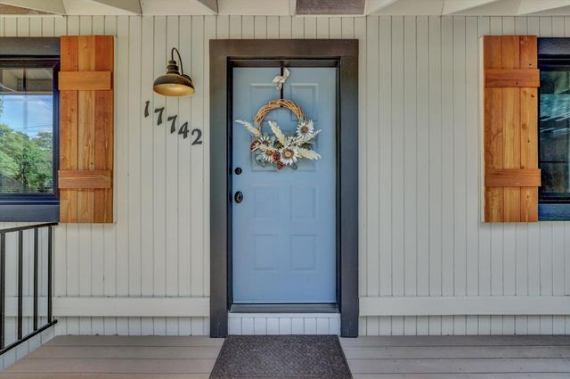 17742 Silver Pine Dr, Penn Valley, CA 95946