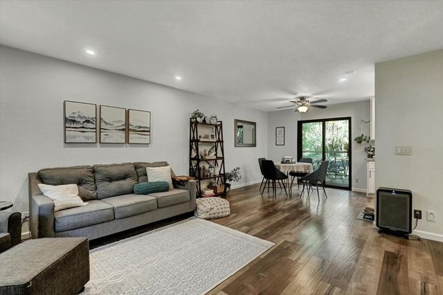 17742 Silver Pine Dr, Penn Valley, CA 95946