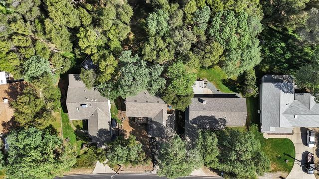 17742 Silver Pine Dr, Penn Valley, CA 95946