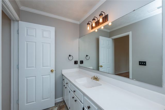 200 Dunwoody Drive, Simpsonville, SC 29681