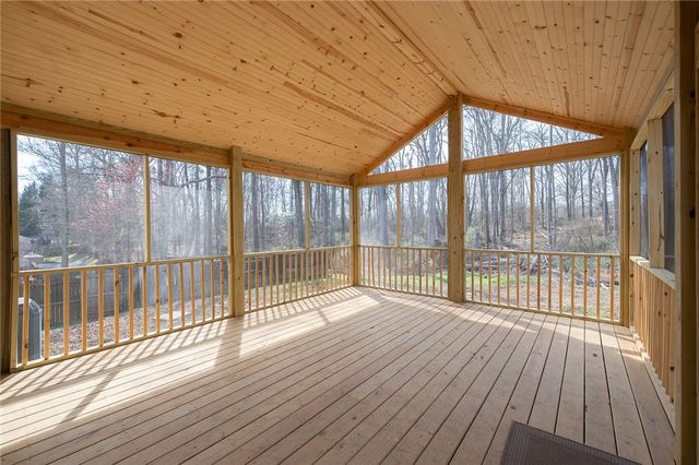 200 Dunwoody Drive, Simpsonville, SC 29681