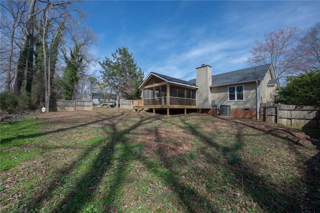 200 Dunwoody Drive, Simpsonville, SC 29681