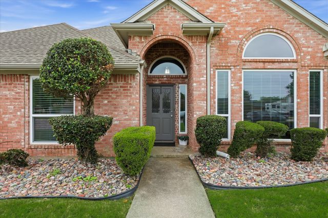 668 Park Lane, Highland Village, TX 75077