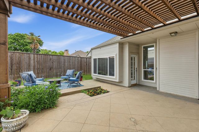 668 Park Lane, Highland Village, TX 75077