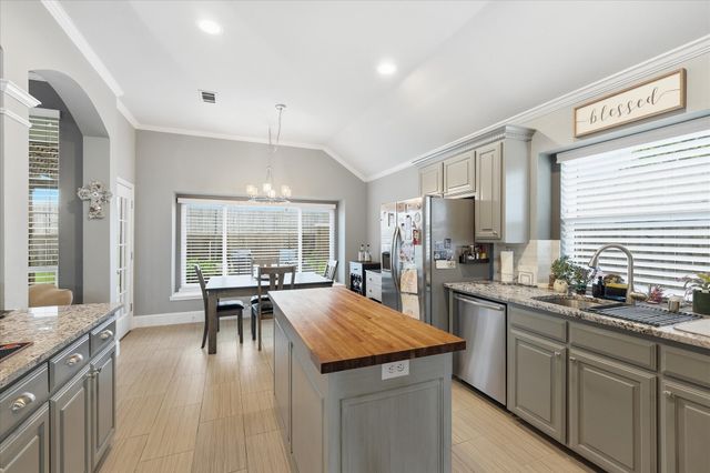 668 Park Lane, Highland Village, TX 75077